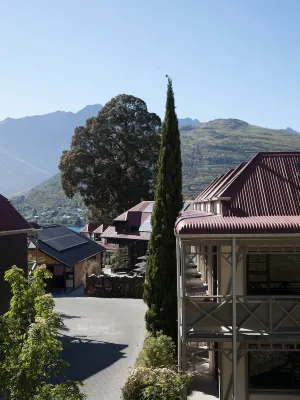 Sherwood Queenstown Near Hotel Photos