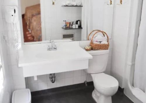 Madison Manor Boutique Hotel Rooms Photos