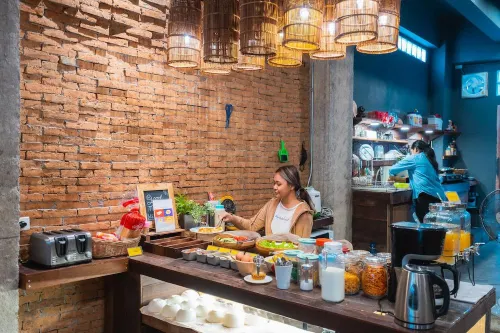 Suneta Hostel Chiang Mai Dining Photos