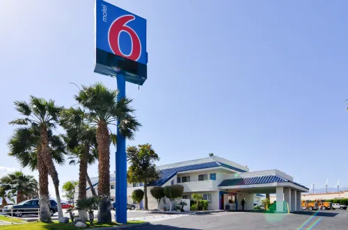 Motel 6 North Palm Springs, CA - North Extérieur Photos