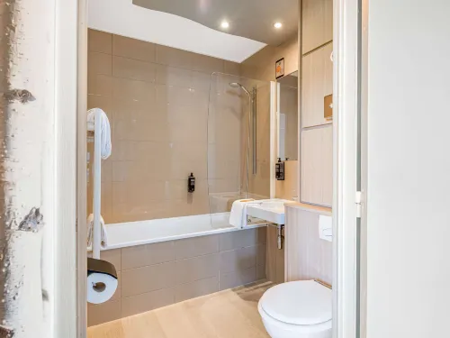 ibis Styles Annecy Gare Centre Chambres Photos