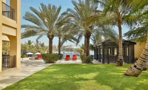 DoubleTree by Hilton Resort & Spa Marjan Island Extérieur Photos