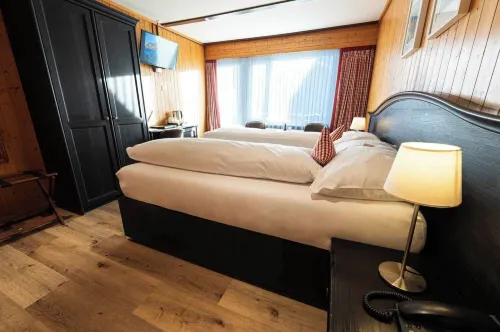 Hotel Bernerhof Grindelwald Rooms Photos