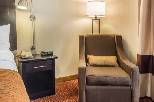 Comfort Inn & Suites LaGuardia Airport Zimmer Photos
