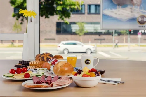 B&B HOTEL Göttingen-City Dining Photos