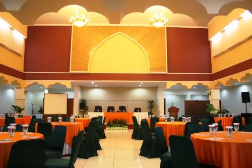 Lingga Hotel Restauration Photos