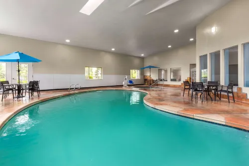 Days Inn by Wyndham Williams Thư giãn & Giải trí Photos
