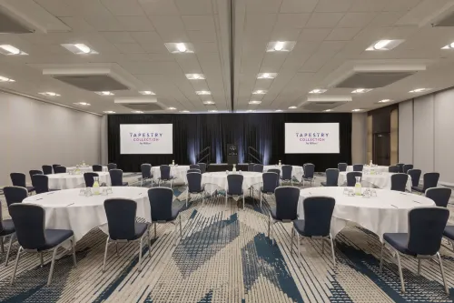 Hotel Alba Tampa, Tapestry Collection by Hilton Espaces Affaires Photos