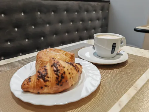 Hotel Romano Dining Photos