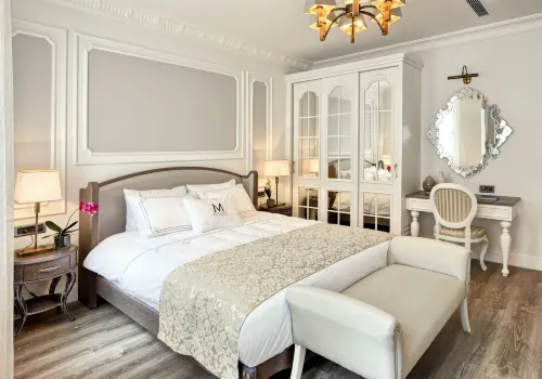 Mirrors Hotel Camere Photos