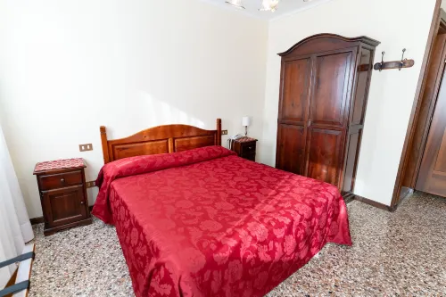 Hotel Tivoli Rooms Photos