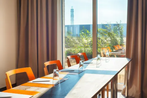 LOGINN Hotel Leipzig By ACHAT Geschäftseinrichtungen Photos