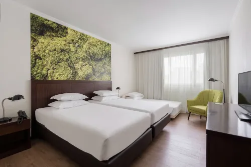 Neat Hotel Avenida Chambres Photos