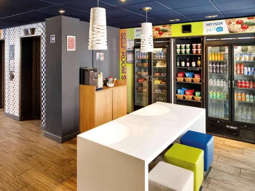 Ibis Budget Cardiff Centre Public Areas Photos