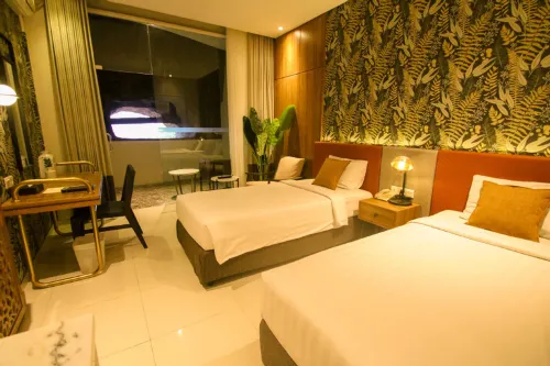 Pohon Inn Hotel Kamar Photos