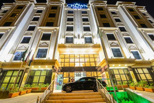 فندق كراون تاون من الخارج Photos