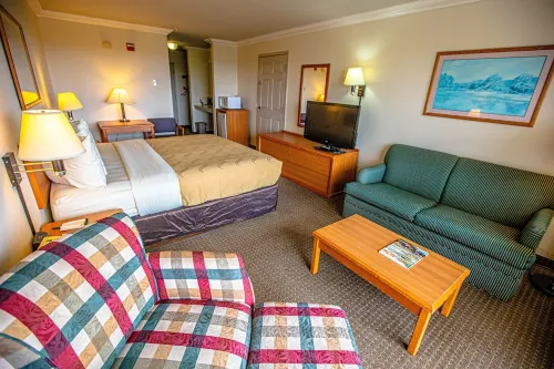 Coratel Inn and Suites by Jasper Ocean Shores Photos