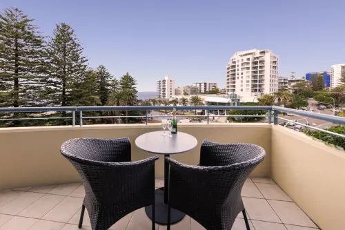 Quest Cronulla Beach Public Areas Photos