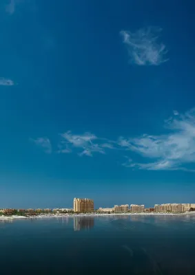 DoubleTree by Hilton Resort & Spa Marjan Island Dekat Hotel Photos