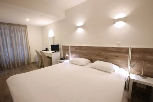 Centrum Hotel - City Center Kamar Photos