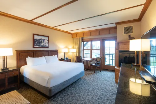 Crowne Plaza Lake Placid Featured Photos