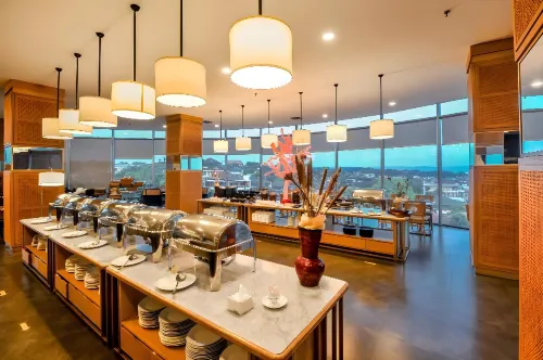 Grand Edge Hotel Semarang Makanan Photos