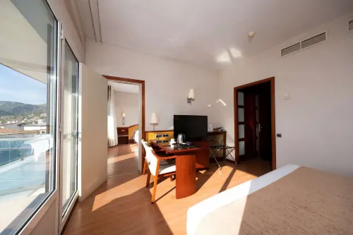 Best Western Hotel Mediterraneo, Castelldefels Photos