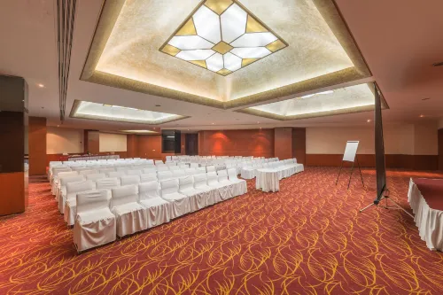Holiday Inn Guadalajara Select Business Photos