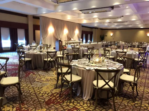 DoubleTree Fallsview Resort & Spa by Hilton - Niagara Falls Dining Photos