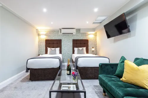 Hotel Shepherds Bush London Photos
