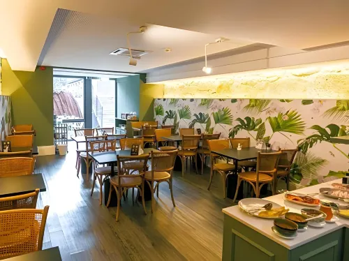Jardim da Batalha Boutique Hotel by Shiadu Ruokailu Photos