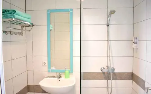 Aruuman Hotel Simpang Lima Kamar Photos