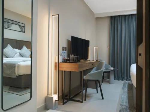 Hotel Holiday International Номера Photos