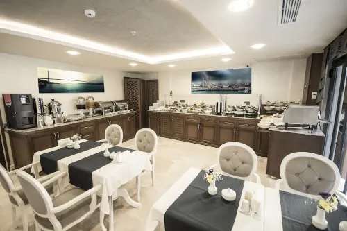 Antusa Palace Hotel & Spa Restauration Photos