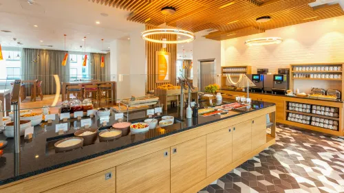 Holiday Inn Express Munich City West Dining Photos