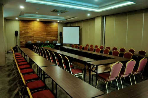 Grand Kolopaking Hotel Fasilitas Bisnis Photos