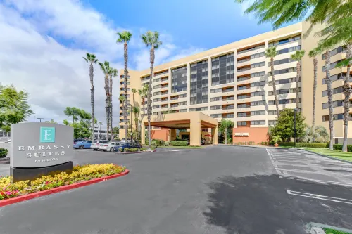Embassy Suites by Hilton Anaheim Orange Extérieur Photos