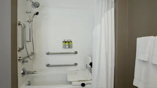 Holiday Inn Express & Suites Dallas-Frisco NW Toyota Stdm Rooms Photos