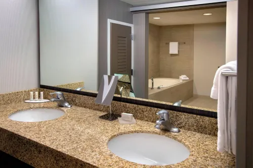 Courtyard Philadelphia Lansdale Rooms Photos