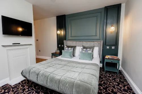 Halifax Hall Rooms Photos