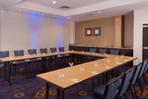 Courtyard Miami Coral Gables Business Facilities Photos