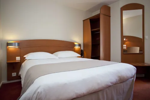 Hôtel Kyriad Rennes Nord Photos
