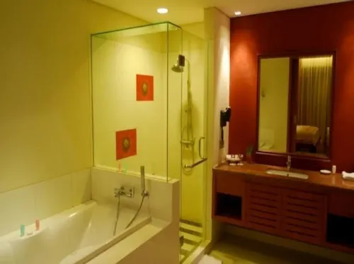 The Natsepa Resort and Conference Center Kamar Photos