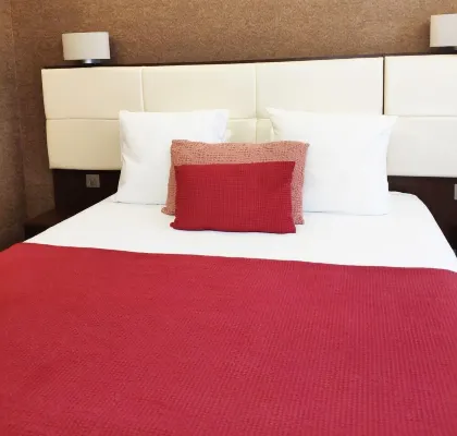 Nord Est Hotel - Paris Photos