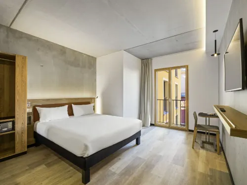 Ibis Styles Ajaccio Napoleon Featured Photos