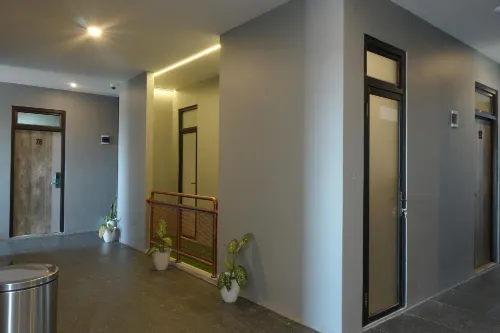 Dparagon Menteng Area Publik Photos