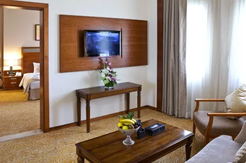 Landmark Grand Hotel Chambres Photos