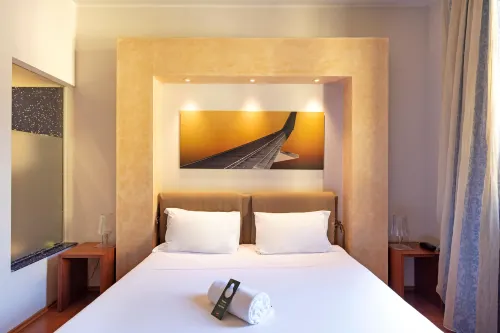 B&B Hotel Malpensa Lago Maggiore Photos