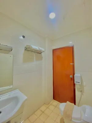 Pia Hotel Cirebon Rum Photos