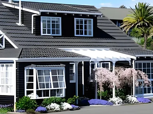 Cottage Mews Motel Exterior Photos